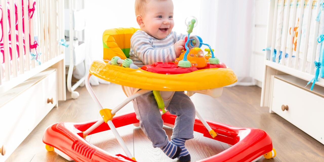 Hodalica i ostala pomagala za razvoj djeteta